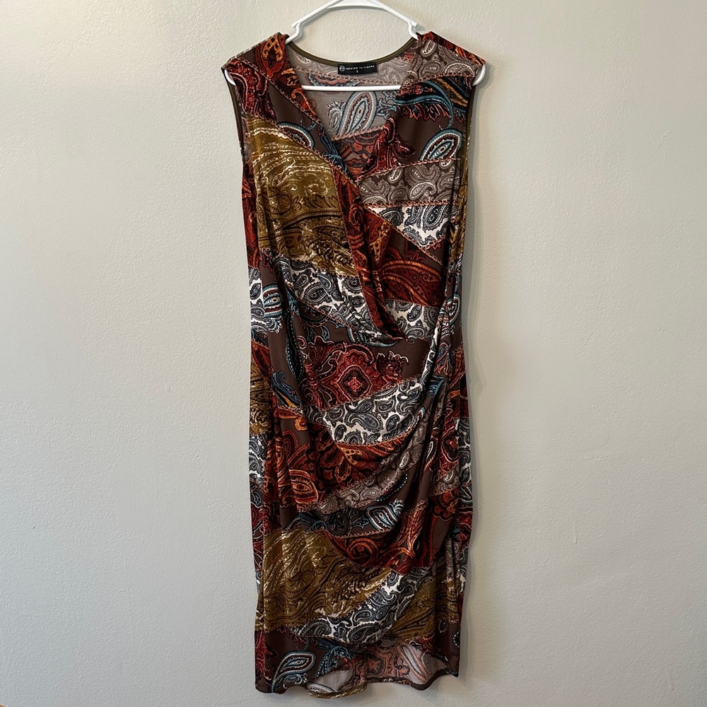 Fashion 2 Figure Multicolor Paisley Midi Dress